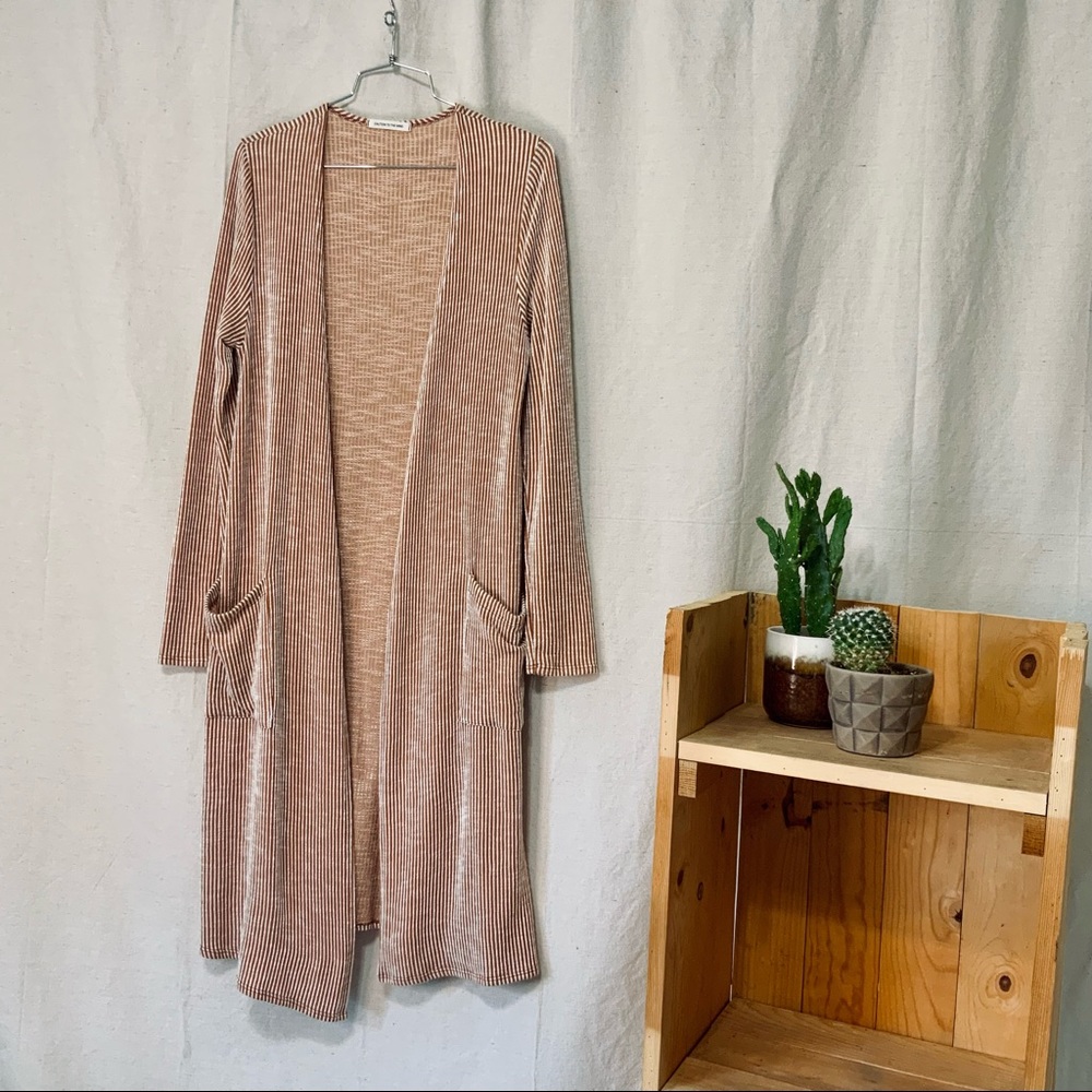 Caution to the wind | Long Cardigan | Stripped Cardigan with Pockets